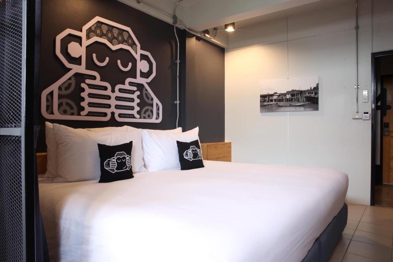Blu Monkey Hub & Hotel Surat Thani Exterior foto