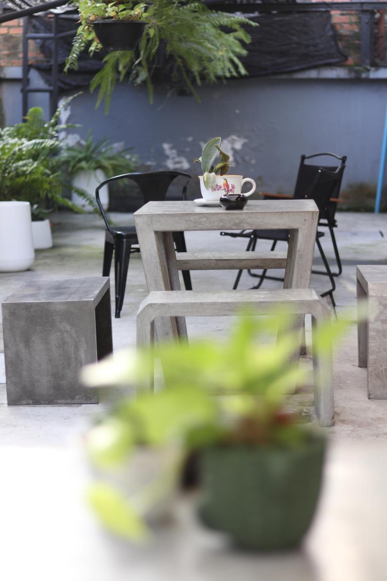 Blu Monkey Hub & Hotel Surat Thani Exterior foto